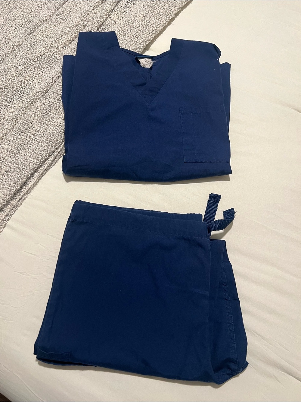 Unisex Cherokee Scrub Set